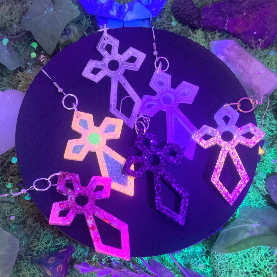 diamond cross